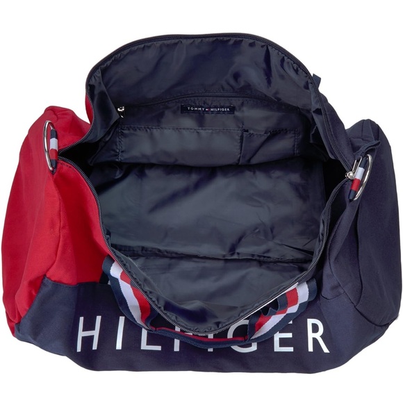 Tommy Hilfiger Classic Spell Out Canvas Duffle Bag - Picture 4 of 9